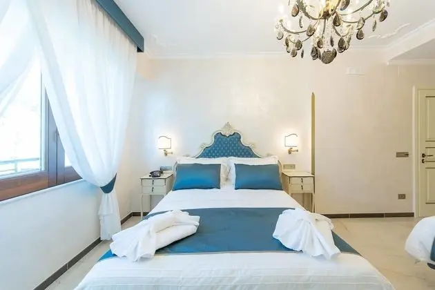 Superior Üç Kişilik Oda, Balkon, Deniz Manzaralı