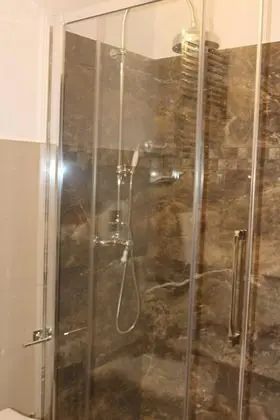 Tek Büyük Yataklı Oda (Fiore)