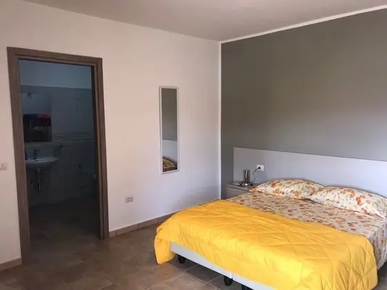 Basic Tek Büyük Yataklı Oda, Banyolu/Duşlu