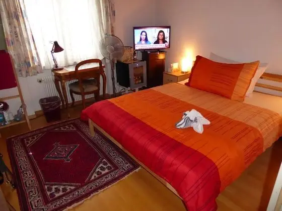 Tek Kişilik Oda, Ortak Banyo