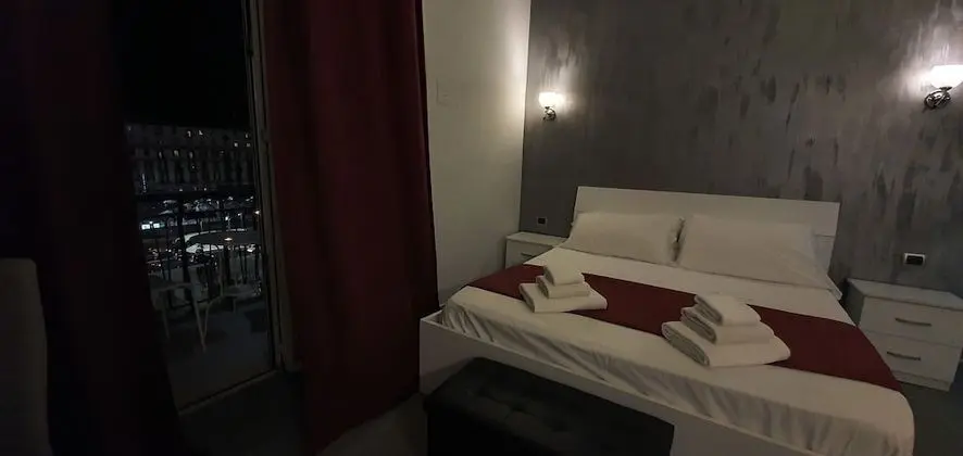 Superior Tek Büyük Yataklı Oda, 1 Çift Kişilik Yatak, Küvet, Şehir Manzaralı