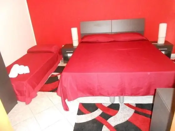 Standard Tek Büyük Yataklı Oda