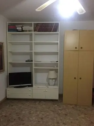 Tek Büyük veya İki Ayrı Yataklı Oda, Ortak Banyo