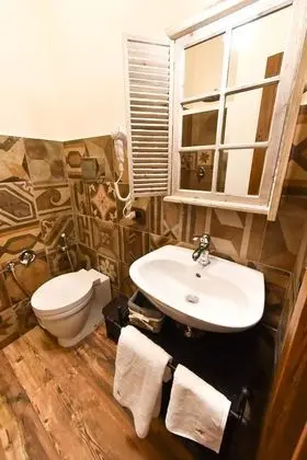 Basic Dört Kişilik Oda, Balkon, Park Manzaralı