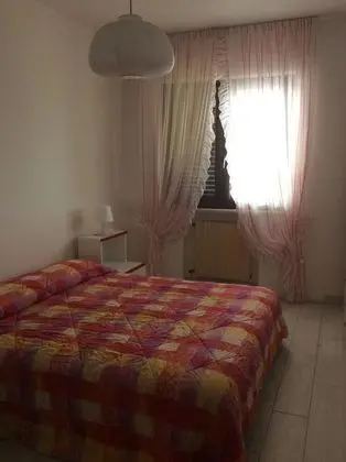 Tek Büyük Yataklı Oda, Balkon, Vadi Manzaralı