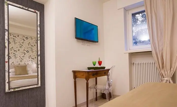 Comfort Tek Büyük Yataklı Oda (London)