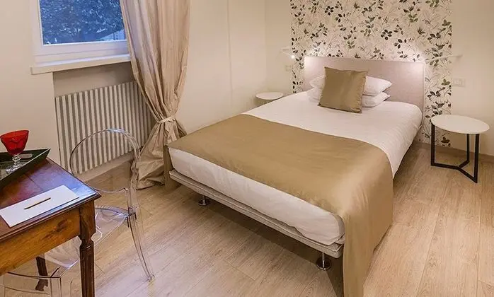 Comfort Tek Büyük Yataklı Oda (London)