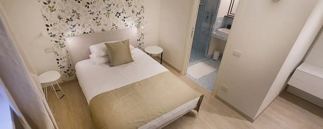 Comfort Tek Büyük Yataklı Oda (London)