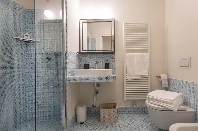 Comfort Tek Büyük Yataklı Oda (London)