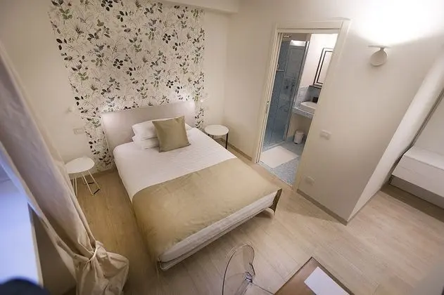 Comfort Tek Büyük Yataklı Oda (London)