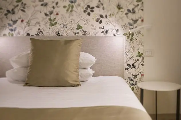 Comfort Tek Büyük Yataklı Oda (London)