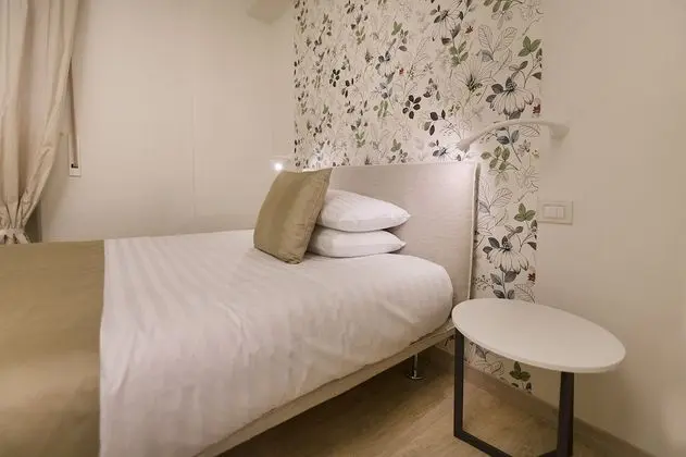 Comfort Tek Büyük Yataklı Oda (London)