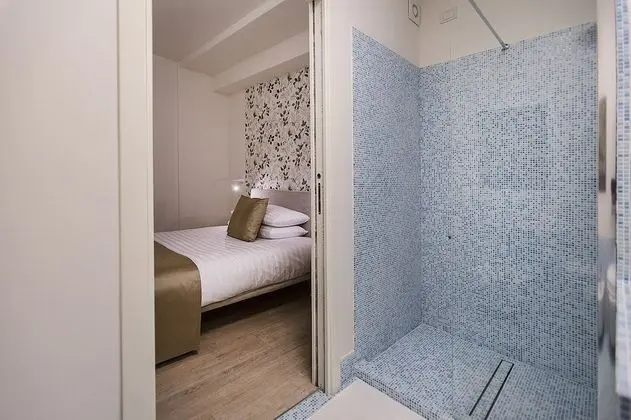 Comfort Tek Büyük Yataklı Oda (London)