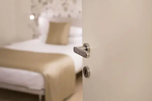 Comfort Tek Büyük Yataklı Oda (London)