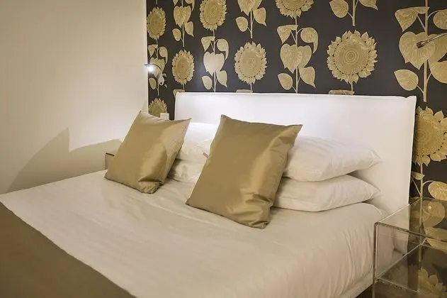 Deluxe Tek Büyük Yataklı Oda (New York)