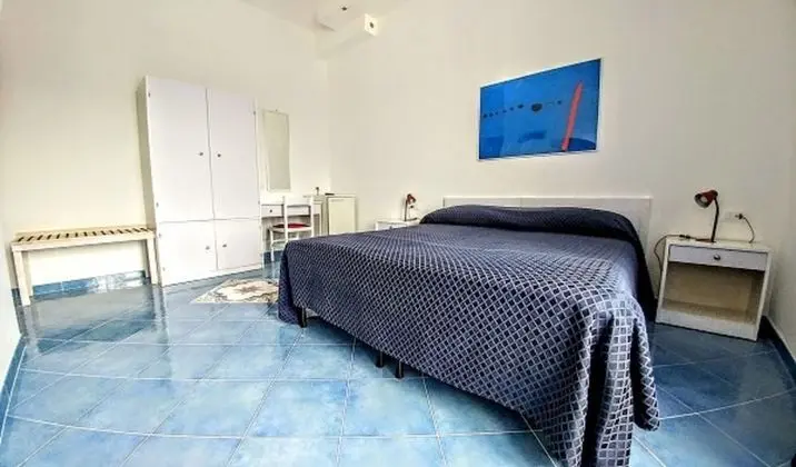 Tek Büyük Yataklı Oda, Balkon, Deniz Manzaralı