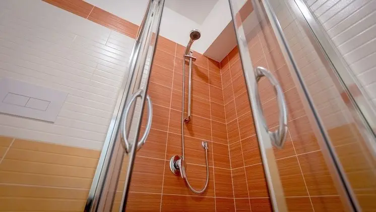 Tek Büyük Yataklı Oda, Balkon, Deniz Manzaralı