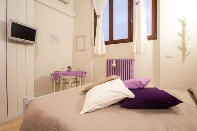 Design Tek Büyük Yataklı Oda, 1 Yatak Odası, Engellilere Uygun, Sigara İçilmez