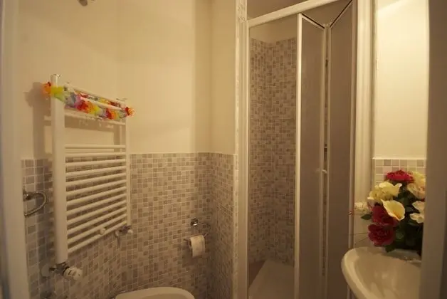 Design Tek Büyük Yataklı Oda, 1 Yatak Odası, Engellilere Uygun, Sigara İçilmez