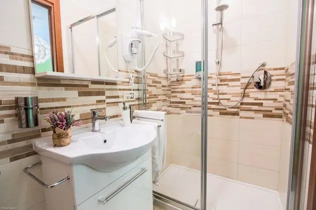 Deluxe Tek Büyük Yataklı Oda, 1 Büyük (Queen) Boy Yatak, Özel Banyo