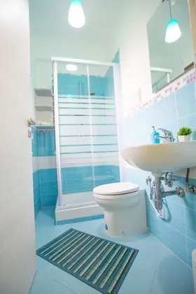 Tek Büyük Yataklı Oda, Balkon, Deniz Manzaralı