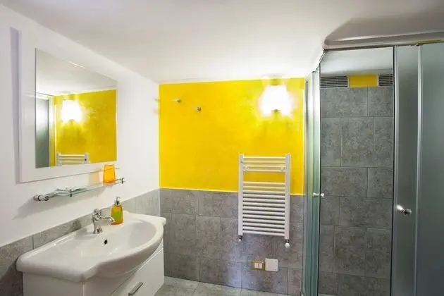 Standard Tek Büyük veya İki Ayrı Yataklı Oda