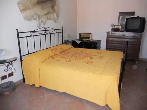 Tek Büyük Yataklı Oda