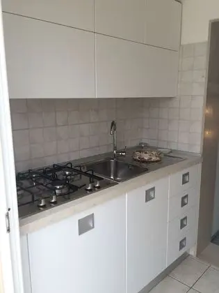 Büyük Yataklı Tek Kişilik Oda