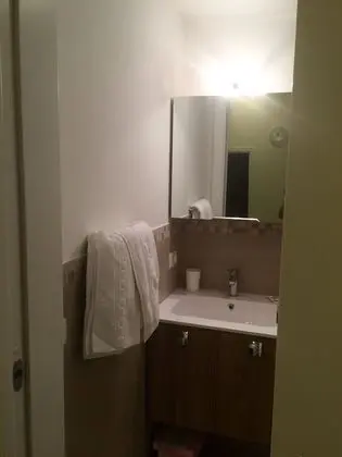 Büyük Yataklı Tek Kişilik Oda