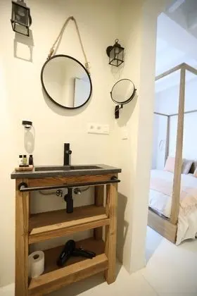 Tek Büyük Yataklı Oda, Veranda