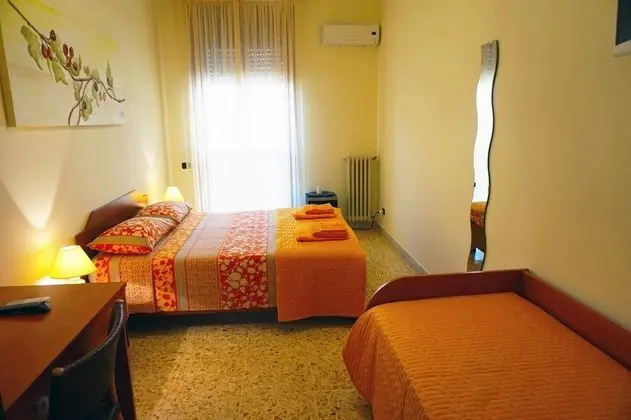 Tek Büyük Yataklı Oda, Özel Banyo (External)