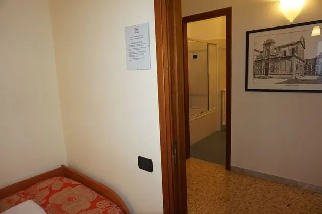 Tek Büyük Yataklı Oda, Özel Banyo (External)