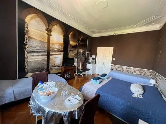 Classic Tek Büyük veya İki Ayrı Yataklı Oda, 1 Yatak Odası, Ortak Banyo, Kule (External)