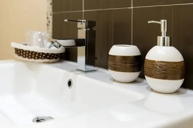 Comfort Tek Büyük veya İki Ayrı Yataklı Oda, Mutfak