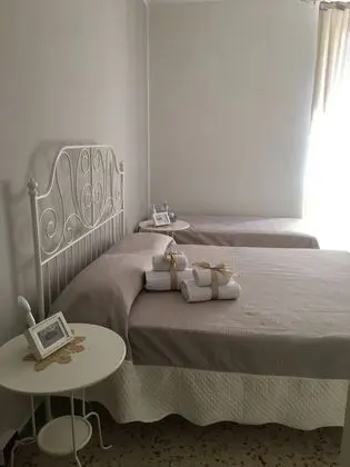 Family Oda, Birden Çok Yatak, Sigara İçilmez, Şehir Manzaralı (2)