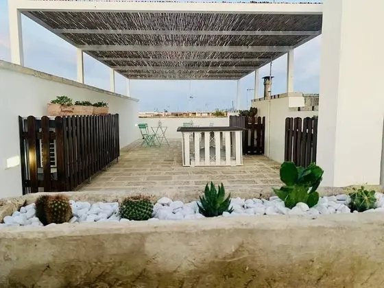 Üç Kişilik Oda