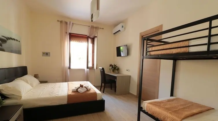 Deluxe Dört Kişilik Oda, Özel Banyo