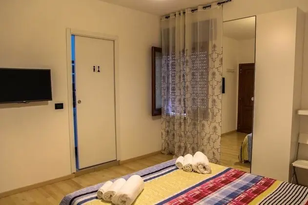 Economy Tek Büyük Yataklı Oda