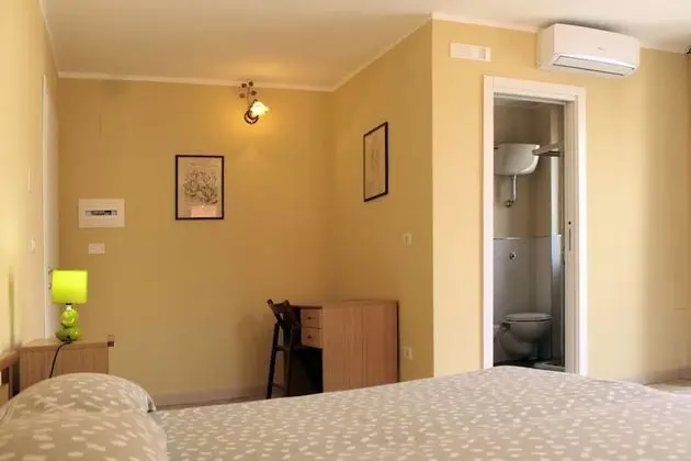 Tek Büyük veya İki Ayrı Yataklı Oda