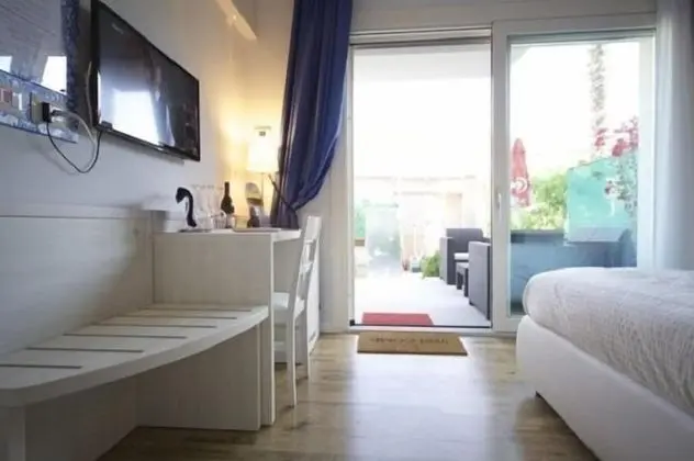 Üç Kişilik Oda, Özel Banyo