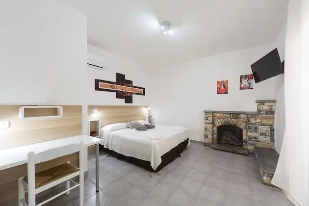 Comfort Tek Büyük Yataklı Oda (Acciaroli)