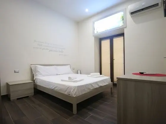 Deluxe Tek Büyük Yataklı Oda, Balkon (Capri)