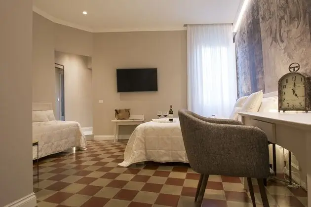 Üç Kişilik Oda (Arazzi)