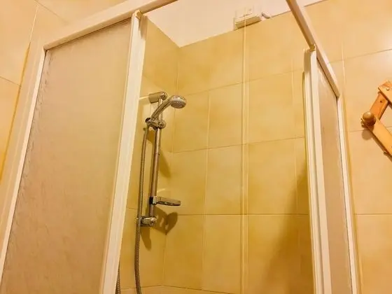 Classic Üç Kişilik Oda, Birden Çok Yatak, Sigara İçilmez, Bahçe Manzaralı
