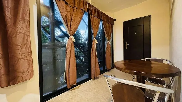 Basic Tek Büyük Yataklı Oda