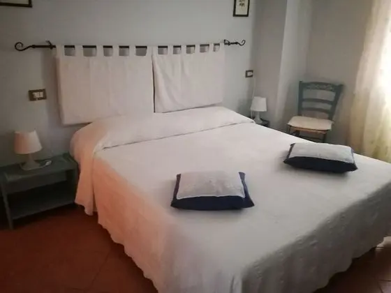 Traditional Tek Büyük veya İki Ayrı Yataklı Oda, Özel Banyo, Bahçe Manzaralı