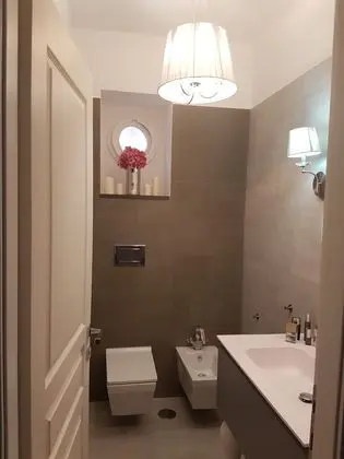 Süit, Banyolu/Duşlu