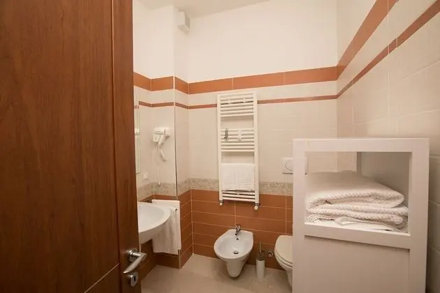 Tek Büyük veya İki Ayrı Yataklı Oda