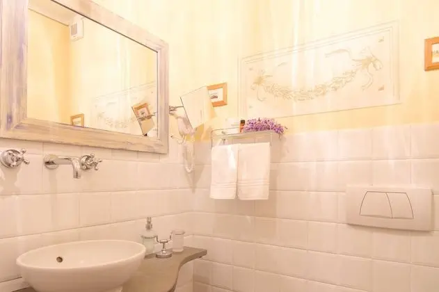 Comfort Tek Büyük veya İki Ayrı Yataklı Oda