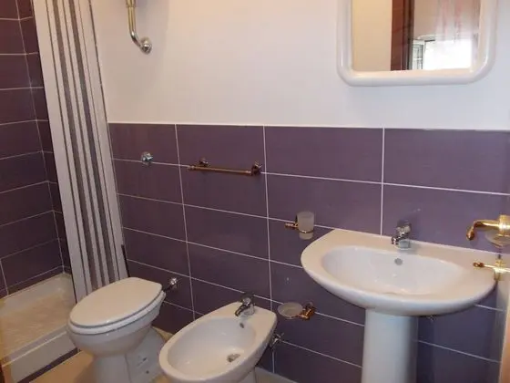 Dört Kişilik Oda, Özel Banyo